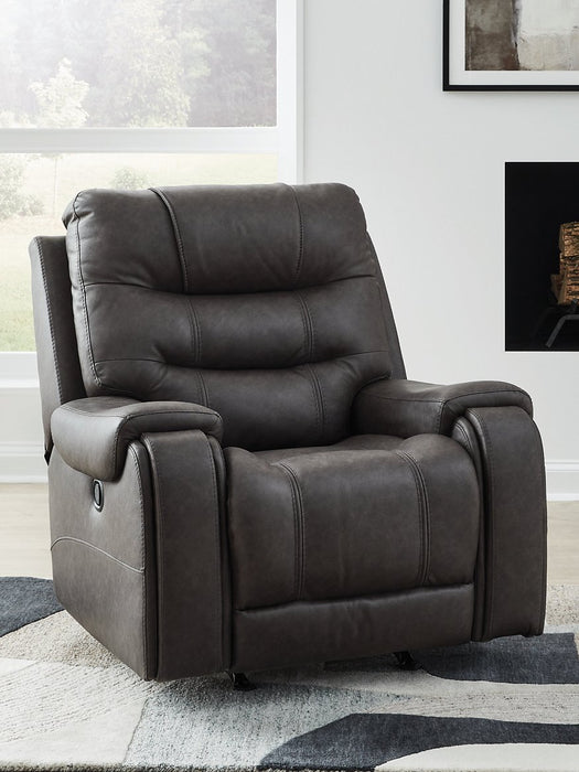 Femley Recliner