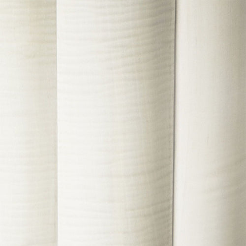 AICO Paris Chic "60 In Round Dining Table in Espresso